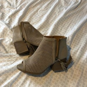Tan Mesh peep toe tassel booties